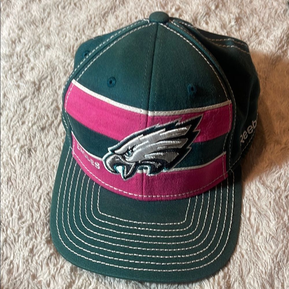 Reebok Green and Pink Eagles Cap breast cancer awareness, size large/extra large
